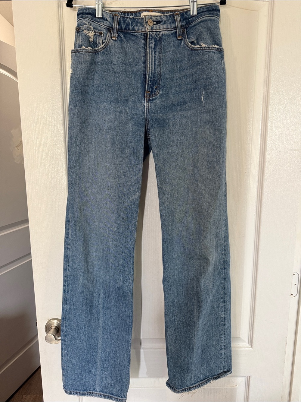 Abercrombie & Fitch Women's Wide-Leg Jeans in Medium Blue Denim